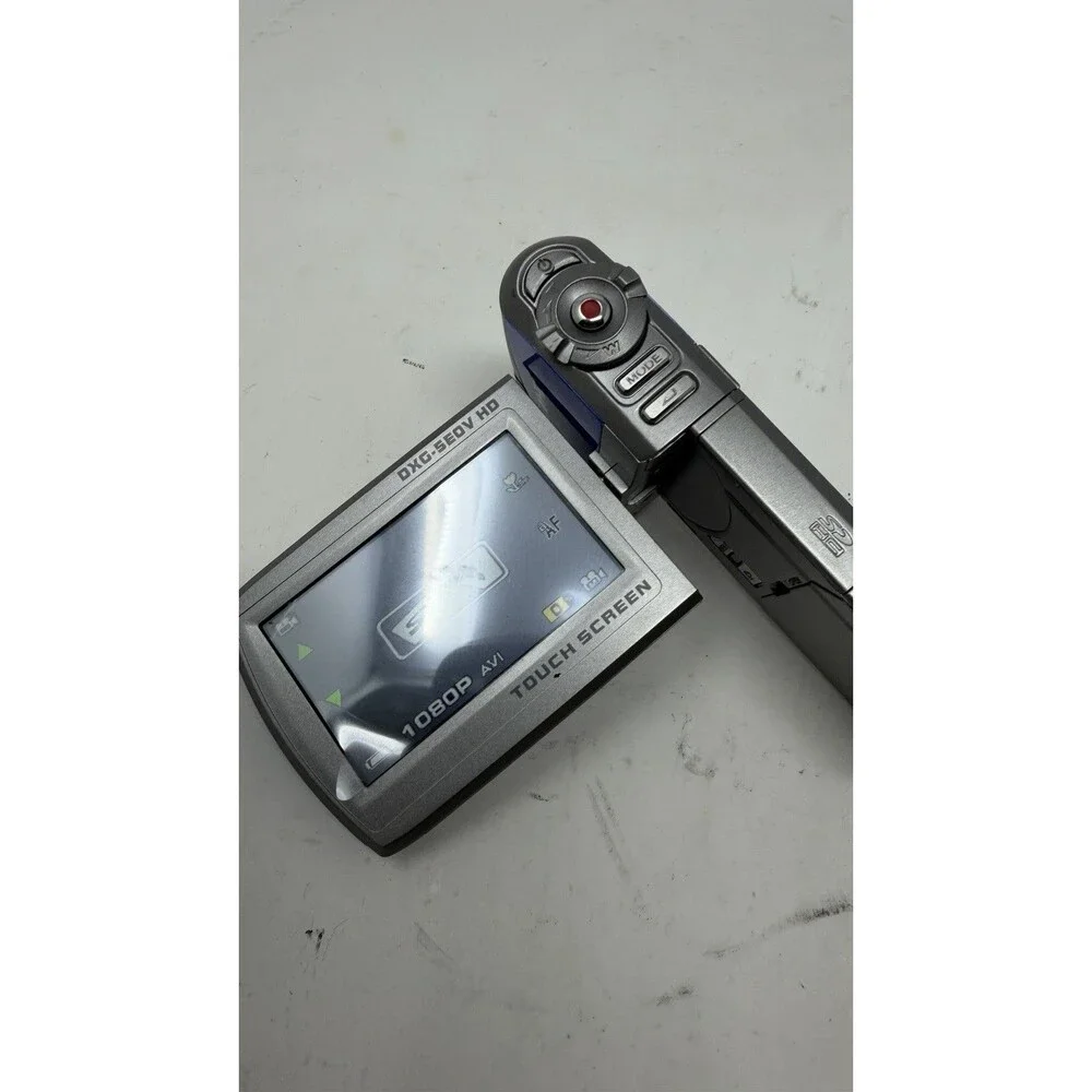 DXG-SE0V Luxe Collection 1080P DXG - HD Camcorder